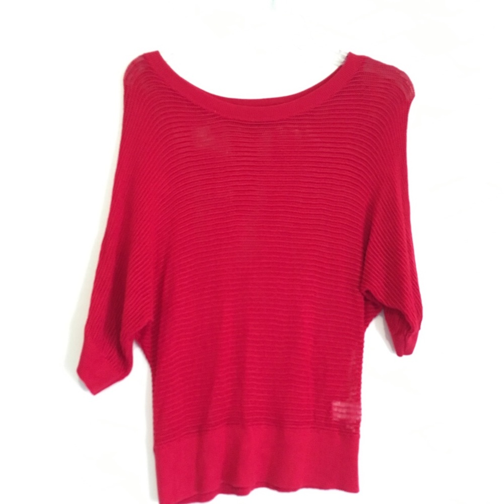 Red sweater - Picture 1 of 3